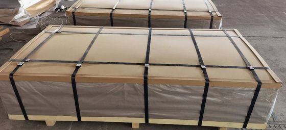 acquistare Fogli di acciaio galvanizzato pre-dipinto con poliestere da 7-8 micron e primer da 5 micron per applicazioni esterne durevoli da 1500 mm a 5800 mm di lunghezza online manufacture